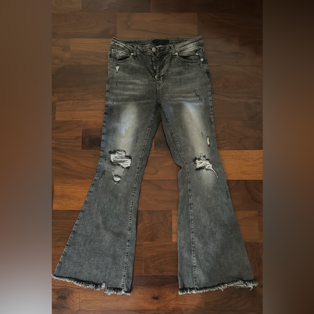 Risen size 29/9 NEVER worn